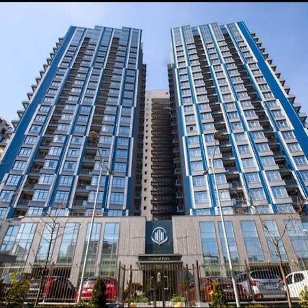 Petrovdom Apartments 10-353 In Rc Central Park, 7 John Mccain Street Kiev Exterior foto