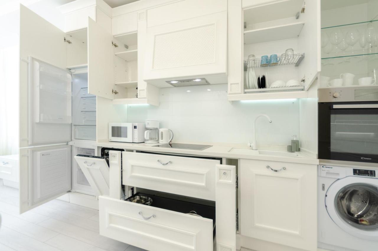 Petrovdom Apartments 10-353 In Rc Central Park, 7 John Mccain Street Kiev Exterior foto